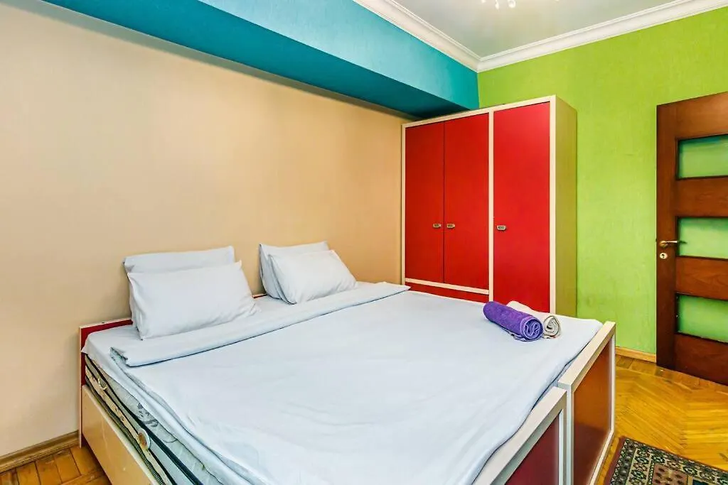 Comfortable And Spacious Apartment In The Center Baku Azerbaijan